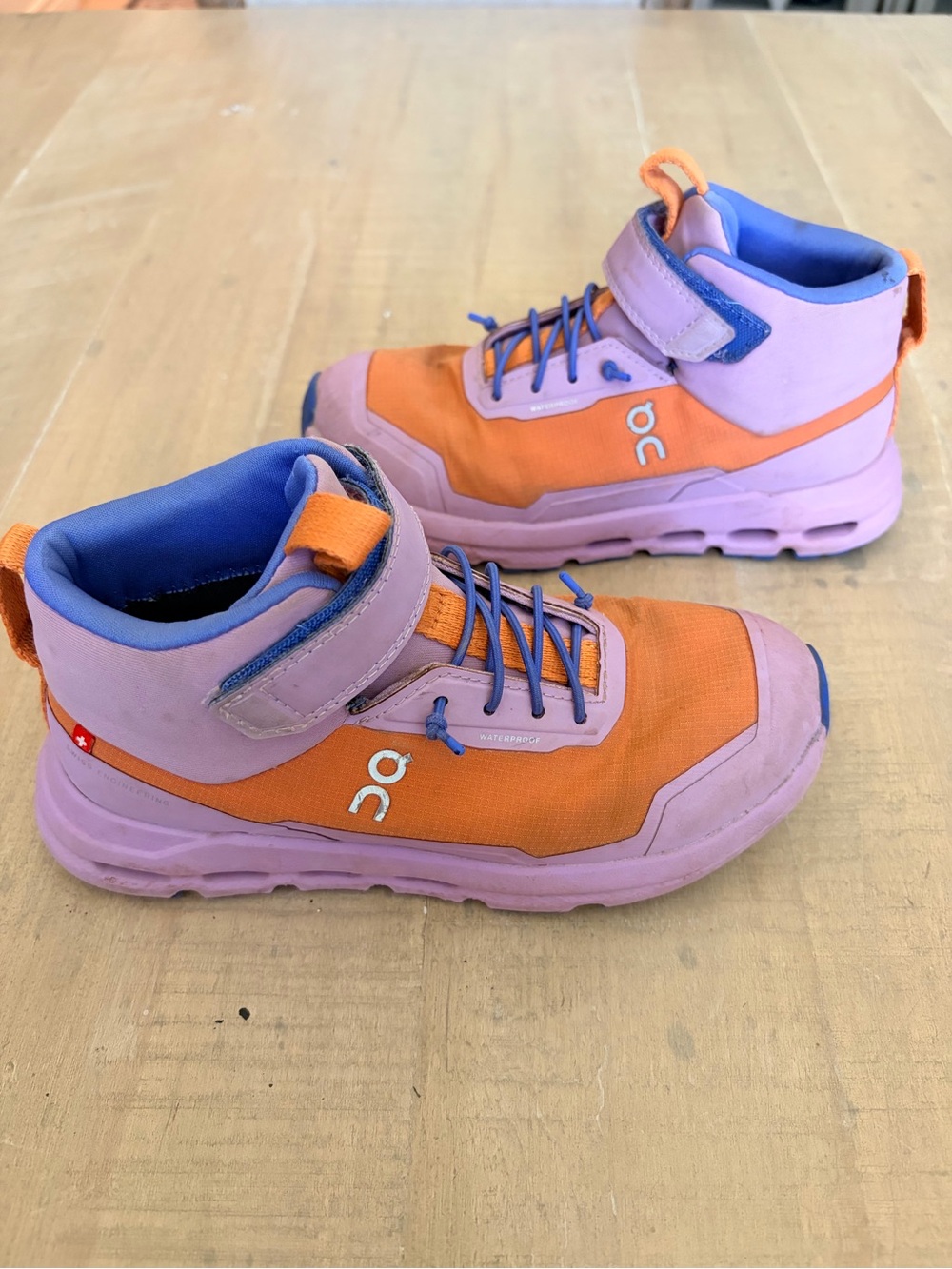 On Running Kids Orange & Lavender High-Top Sneakers
